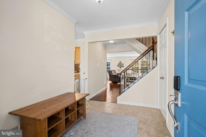 Property Photo:  10447 Red Granite Terrace  VA 22124 