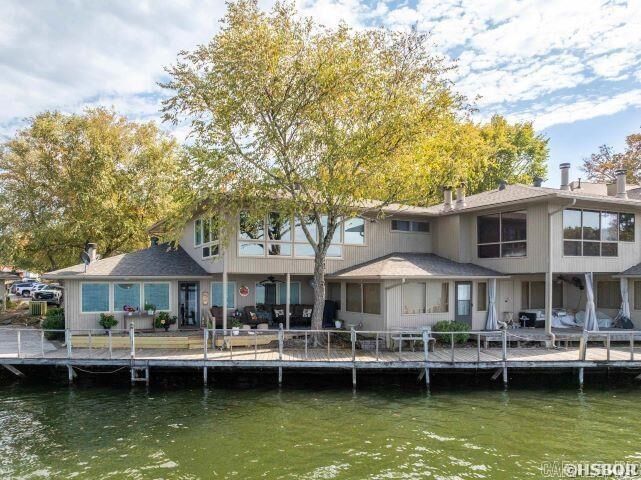 Property Photo:  100 Bayou Point  AR 71913 