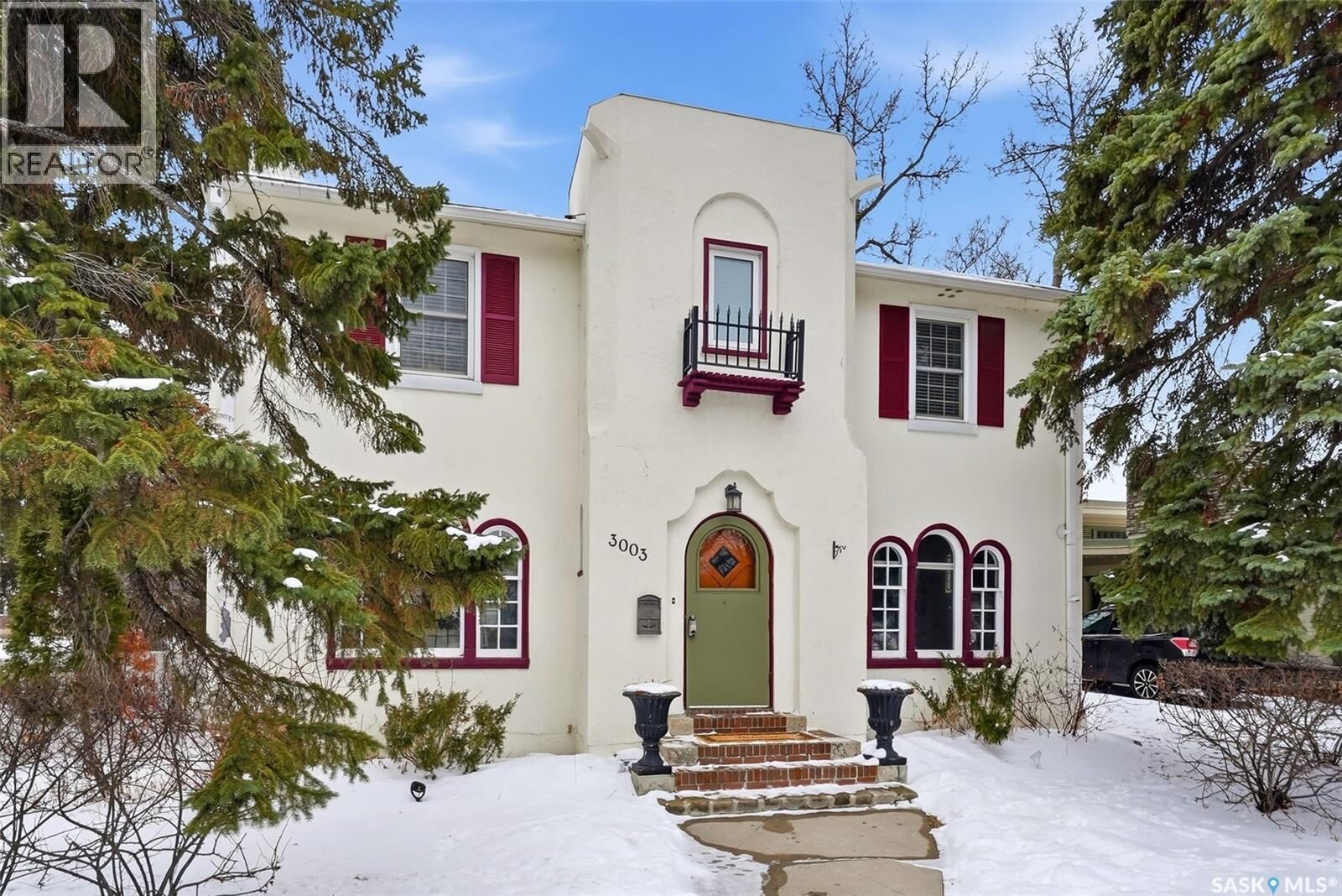 Property Photo: 3003 Hill Avenue SK S4S 0W2
