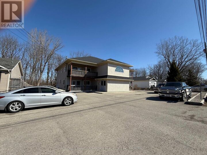 Property Photo:  3926 Farr Avenue  ON L0S 1N0 