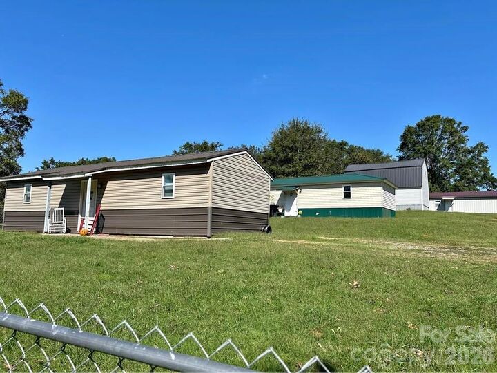 Property Photo:  181 Sandy Hill Drive  NC 28043 