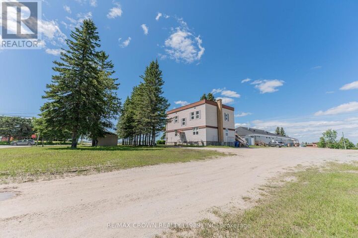 Property Photo: 27 Grzela Road Fauquier ON P0L 1G0