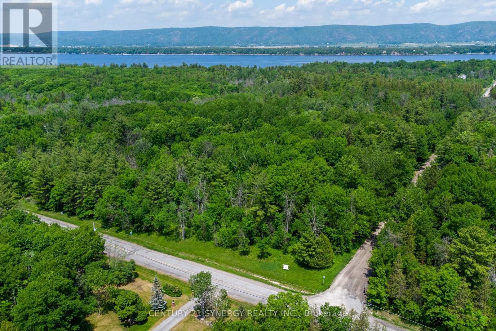 Photo de la propriété:  0 Armitage Avenue  ON K0A 1T0 