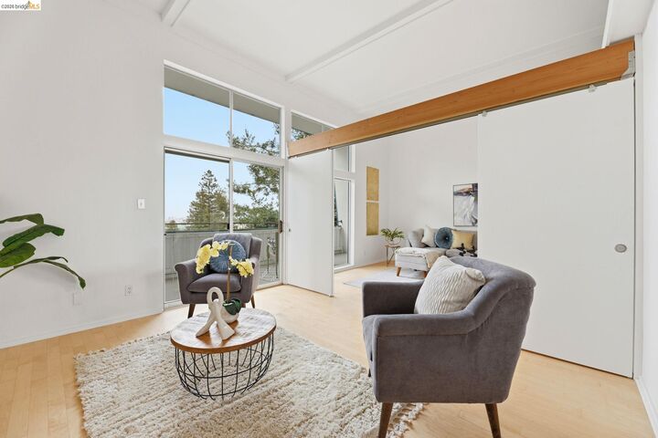 Property Photo: 2634 Virginia St 33 CA 94709