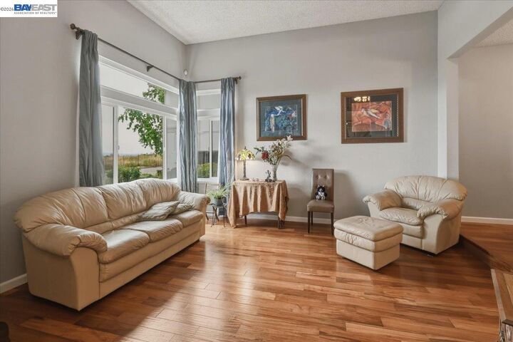 Property Photo:  466 Crystalline Dr  CA 94539 