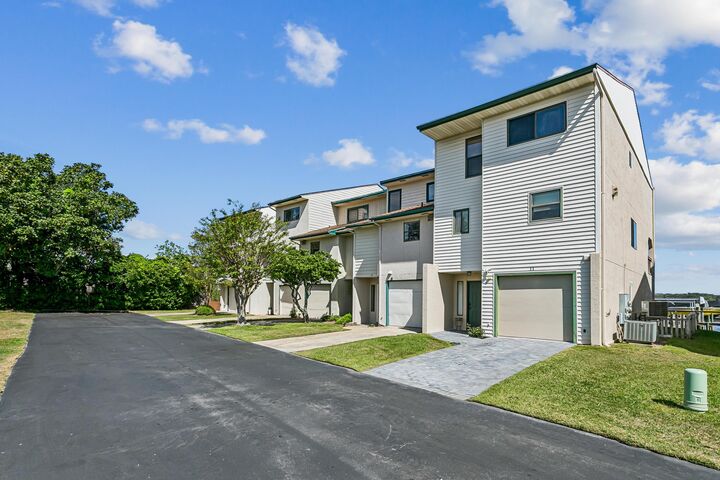 Property Photo:  810 Eglin Parkway 14  FL 32547 