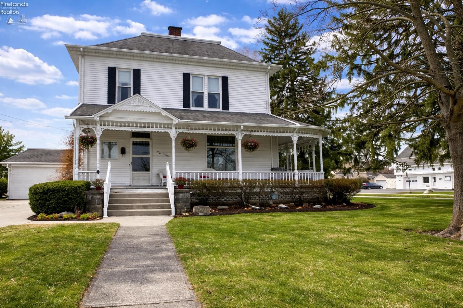 Property Photo:  201 E Water Street  OH 43449 