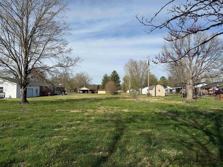 Property Photo:  36 Poplar Street  KY 42459 