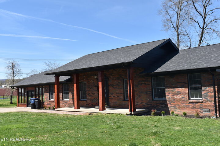 Property Photo:  3306 W Cumberland Ave  KY 40965 