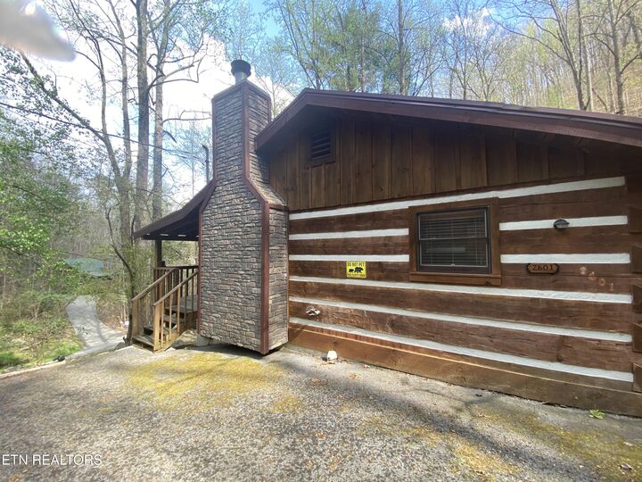 Property Photo:  2601 Black Bear Lane  TN 37876 