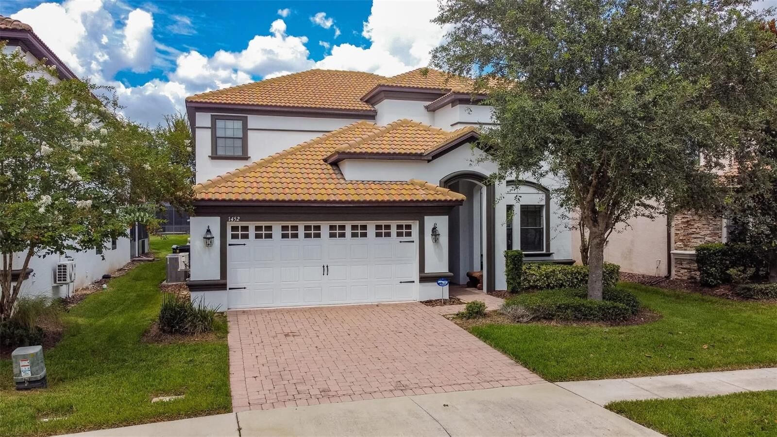 Property Photo:  1452 Rolling Fairway Drive  FL 33896 