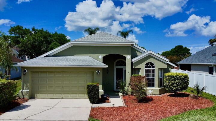 Property Photo:  2401 Cliffdale Street  FL 34761 