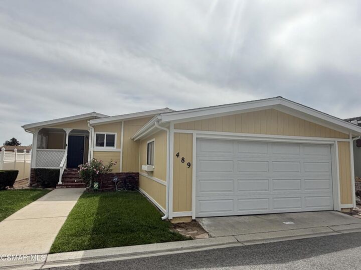 Property Photo:  15455 Glenoaks Boulevard 489  CA 91342 