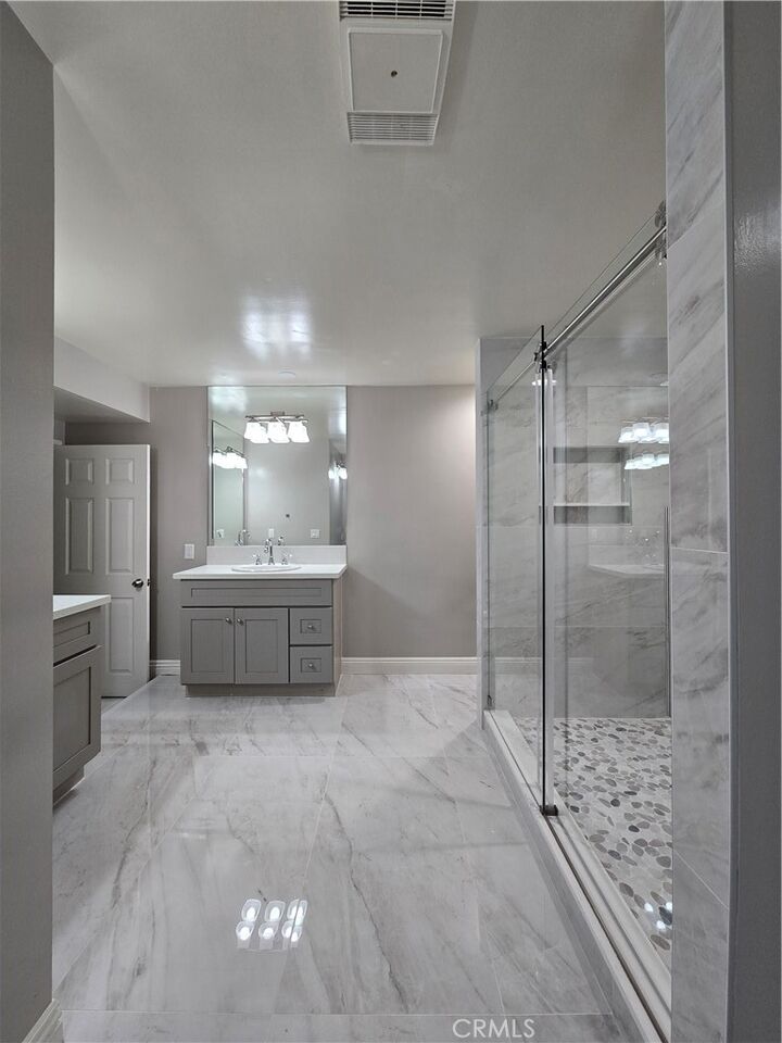 Property Photo:  1747 Oakwood Avenue  CA 91006 