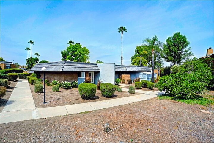 Property Photo:  22392 Canyon Club Drive  CA 92587 