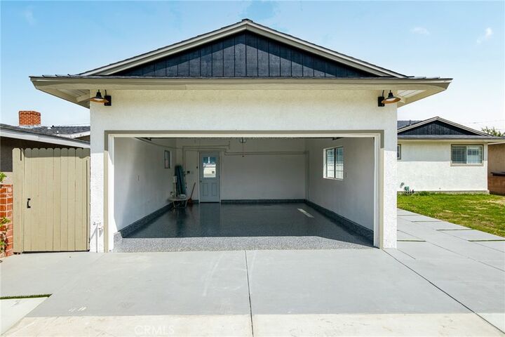 Property Photo:  2129 W Harle  CA 92804 