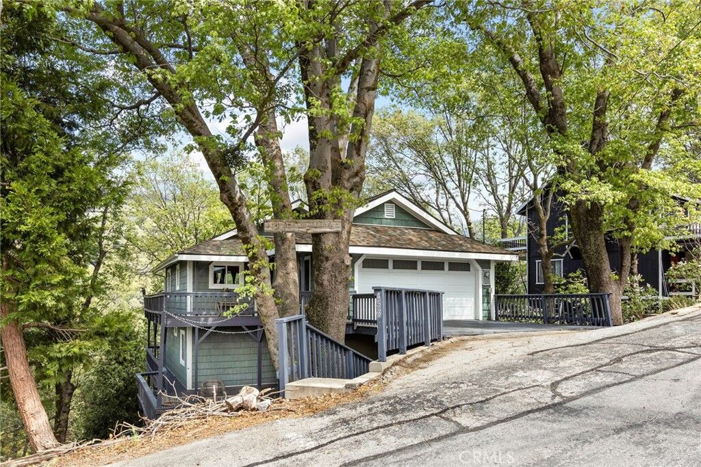 Property Photo:  453 Davos Drive  CA 92325 
