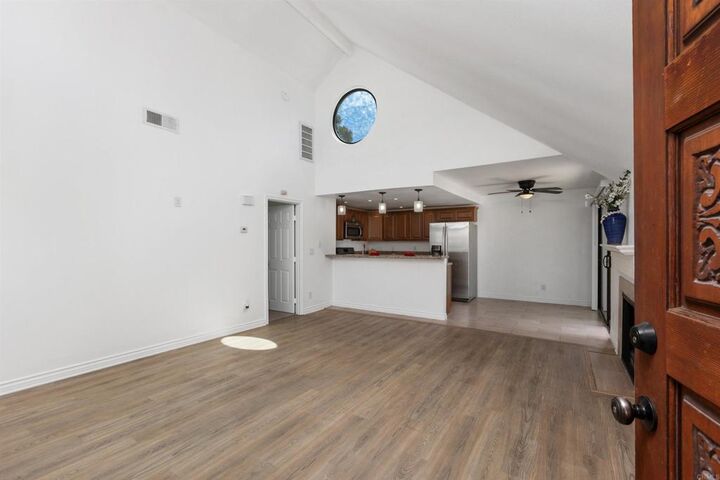 Property Photo:  333 Melrose Dr. F  CA 92083 