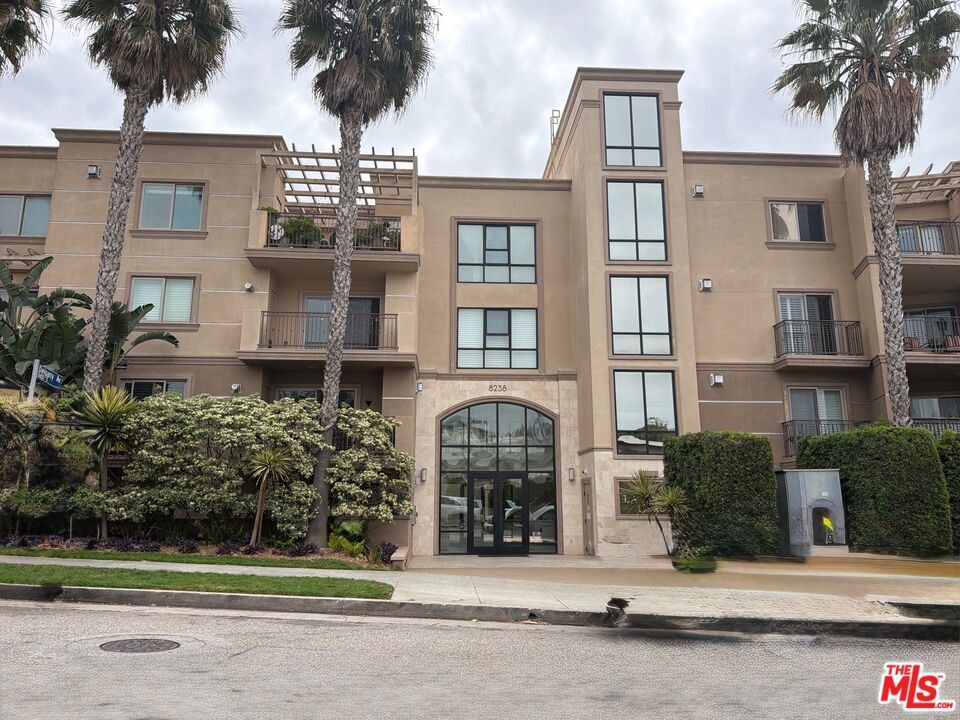 Property Photo:  8238 W Manchester Avenue 308  CA 90293 