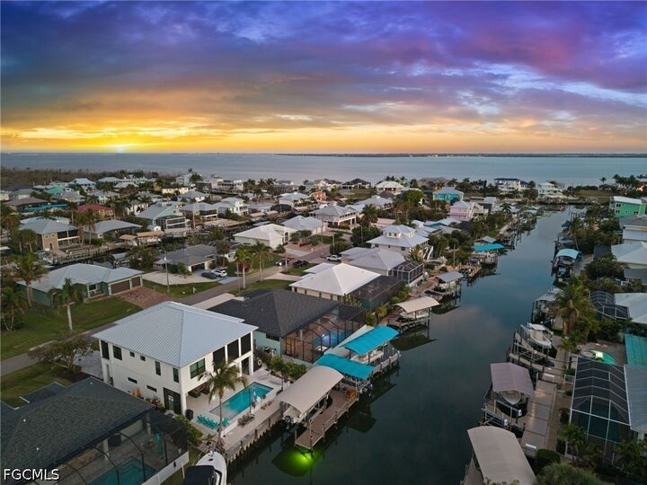 Property Photo:  2419 Carambola Lane  FL 33956 