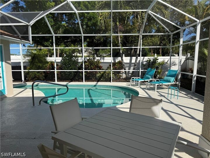 Property Photo:  1057 Silverstrand Drive  FL 34110 