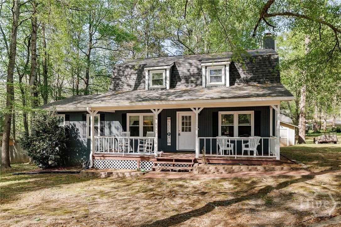 Property Photo:  11 Lauri Lane  GA 30630 