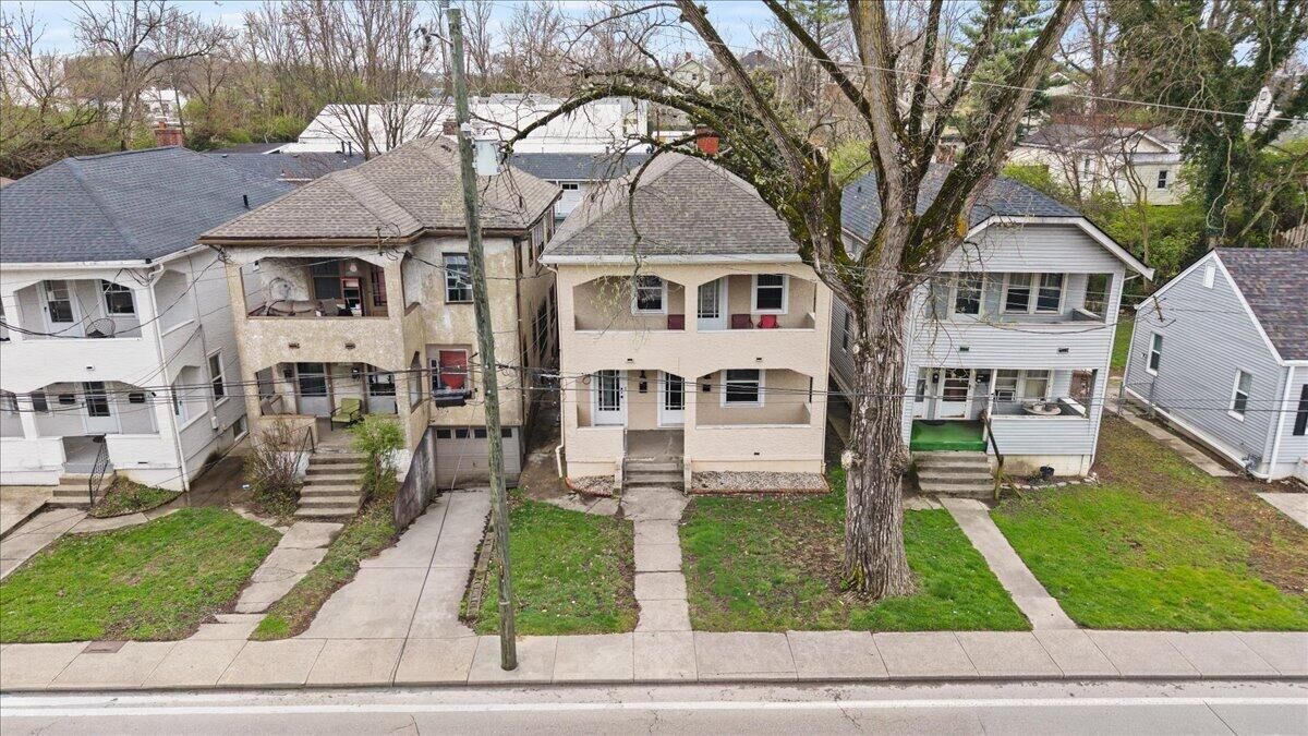 Property Photo: 115 E 30th Street KY 41015