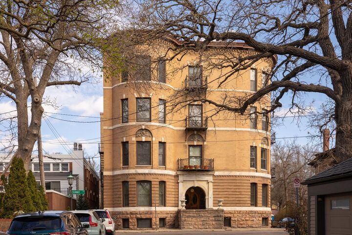 Property Photo:  11 Summit Court 16  MN 55102 