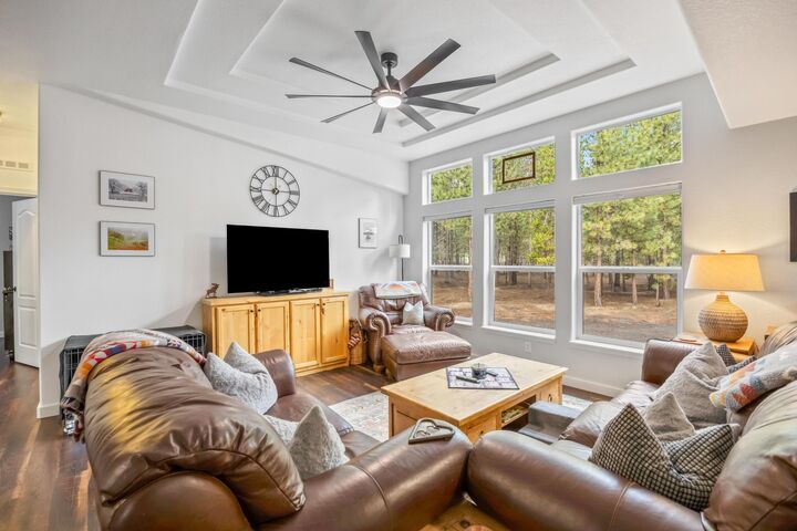 Property Photo:  15161 Ponderosa Loop  OR 97739 