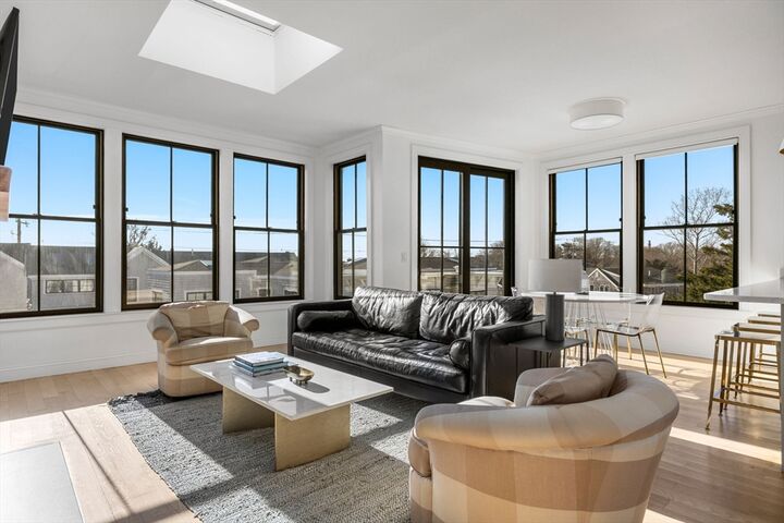 Property Photo:  350 Bradford St 11  MA 02657 