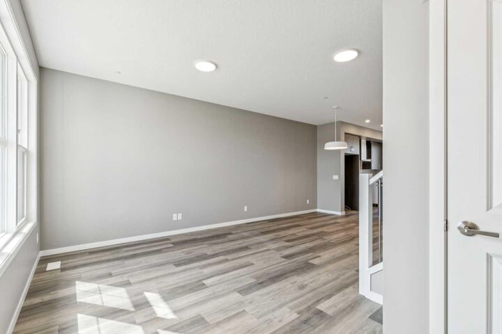 Property Photo: 205 Hotchkiss Road SE AB T3S 0T9