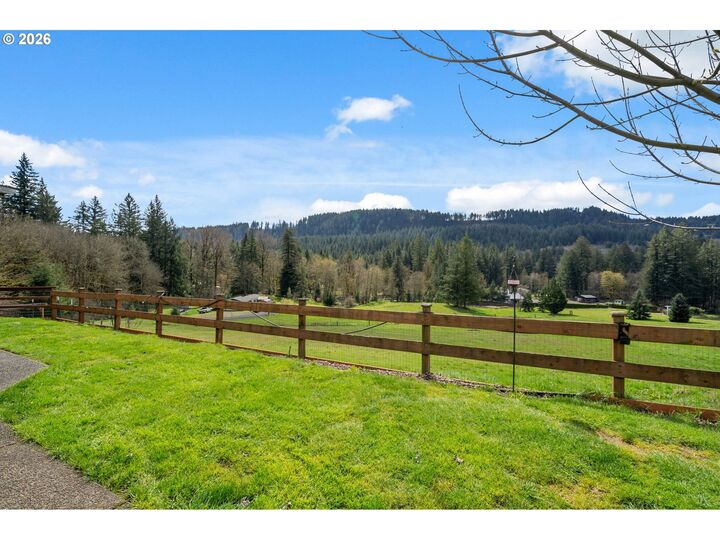 Property Photo: 308 SE 412th Ave WA 98671