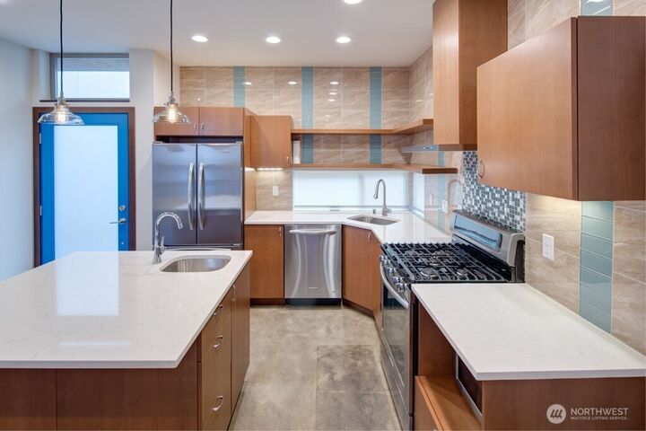 Property Photo:  1531 NW 58th Street A  WA 98107 