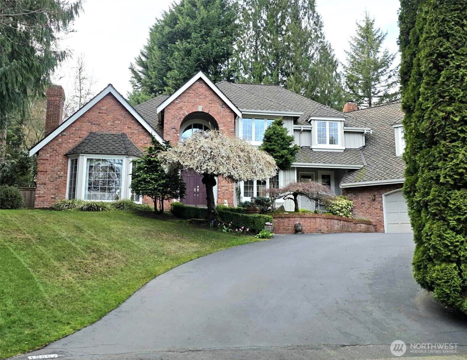 Property Photo:  19862 NE 126th Place  WA 98077 