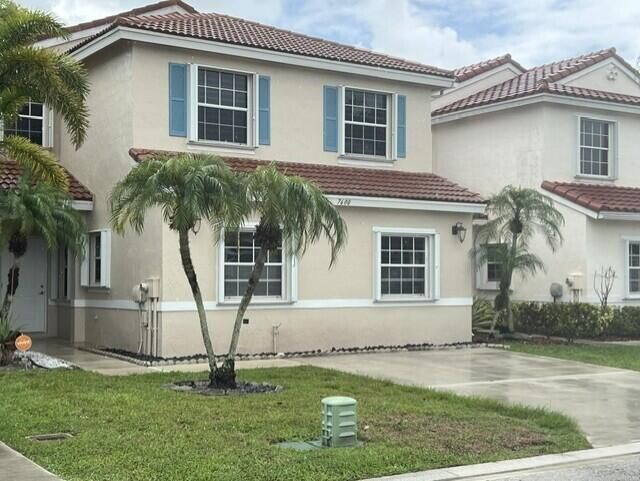 Property Photo:  7600 Edisto Drive  FL 33467 