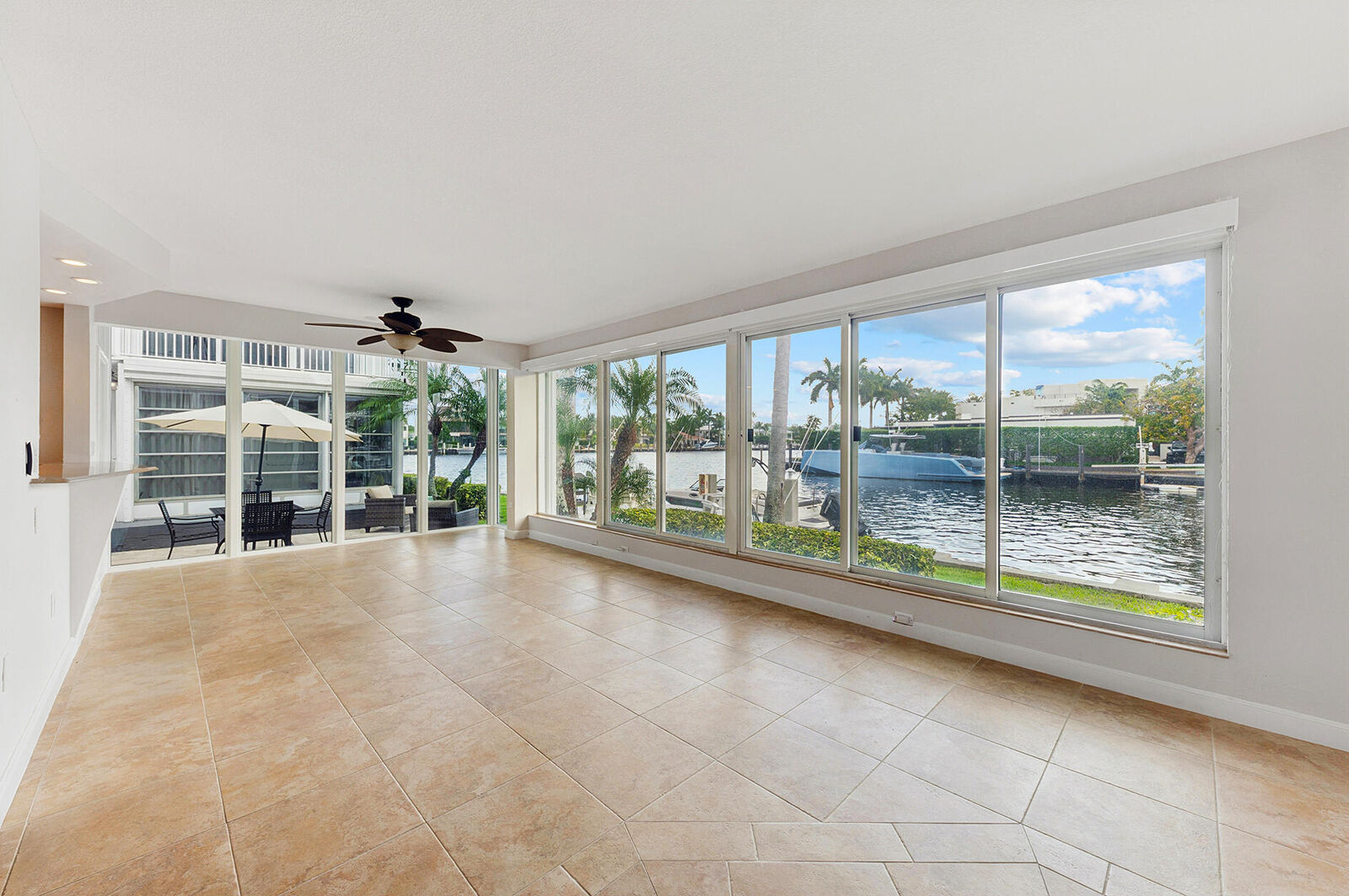 Property Photo: 180 Isle Of Venice Drive 119 FL 33301