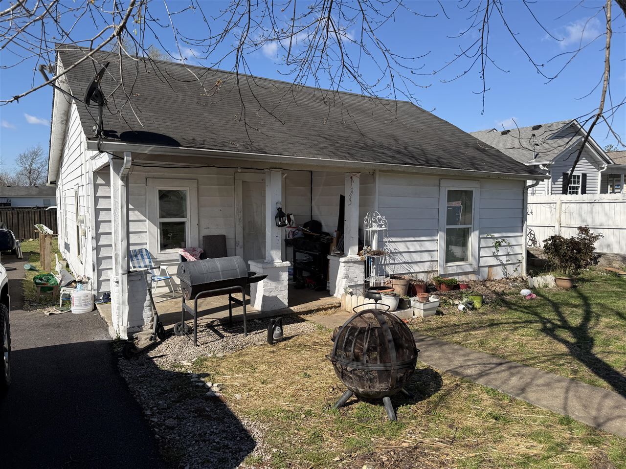Property Photo: 1006 Lewis Avenue KY 42101