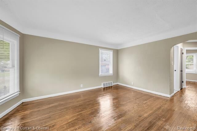 Property Photo:  9583 Stahelin Avenue  MI 48228 