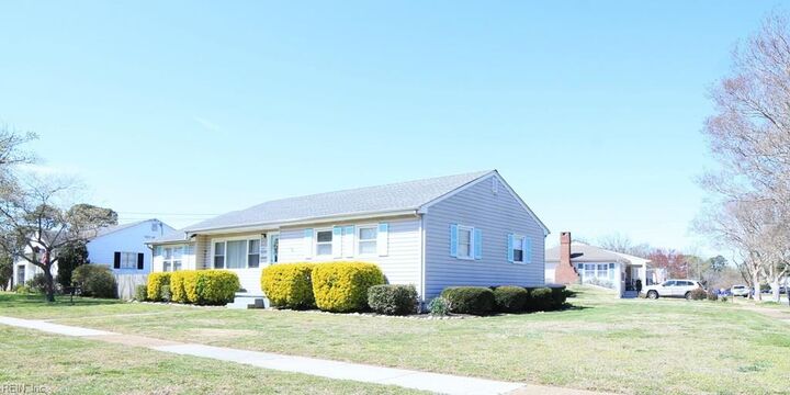 Property Photo:  8447 Capeview Ave  VA 23503 