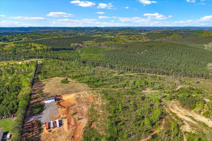 Property Photo:  360 County Road 963  TN 37309 