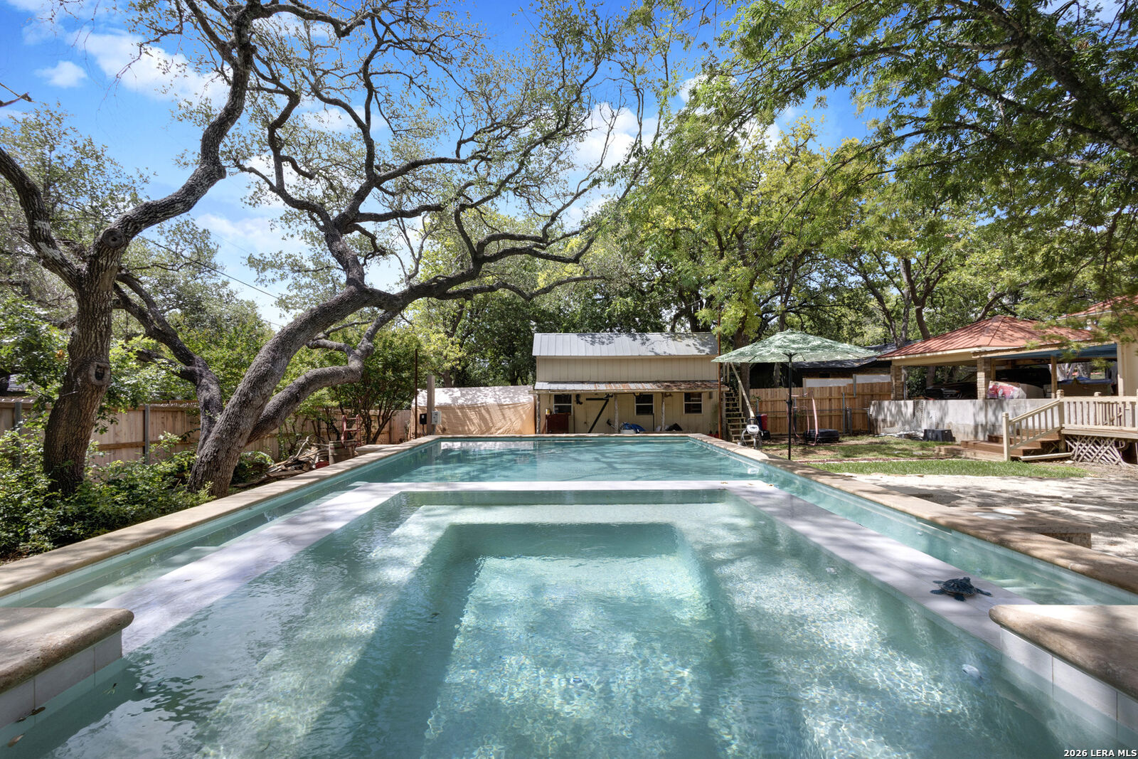 Property Photo: 308 Tanglewood TX 78624