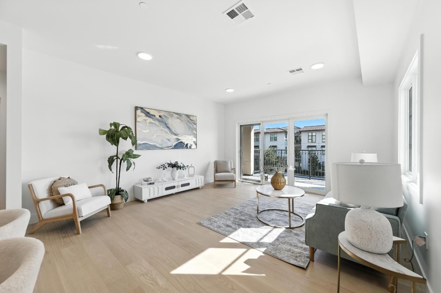 Property Photo: 560 El Camino Real 201 CA 94070