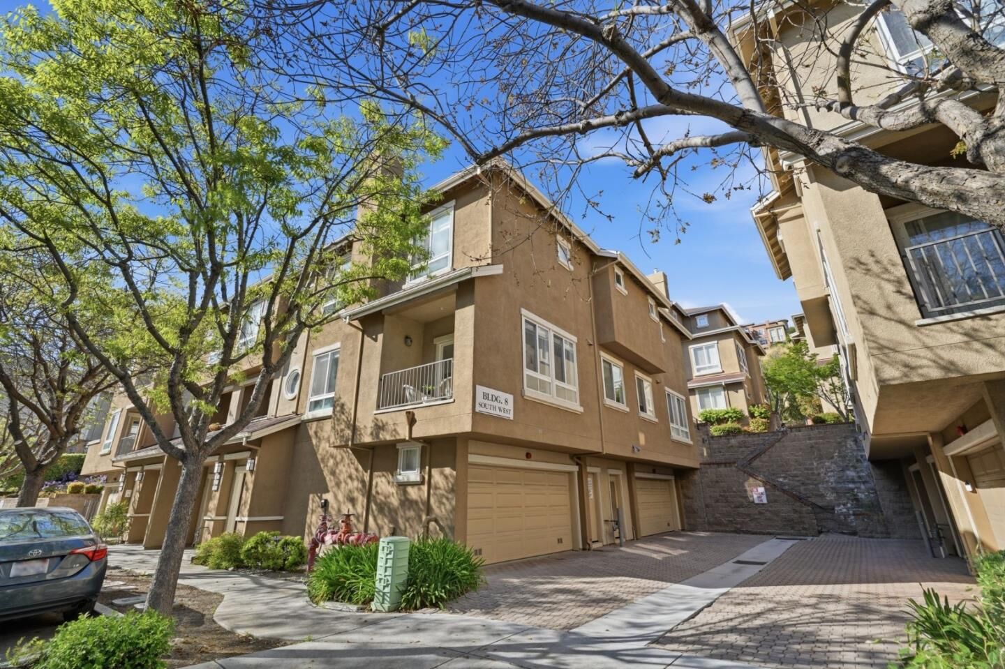 Property Photo: 527 Marble Arch Avenue CA 95136