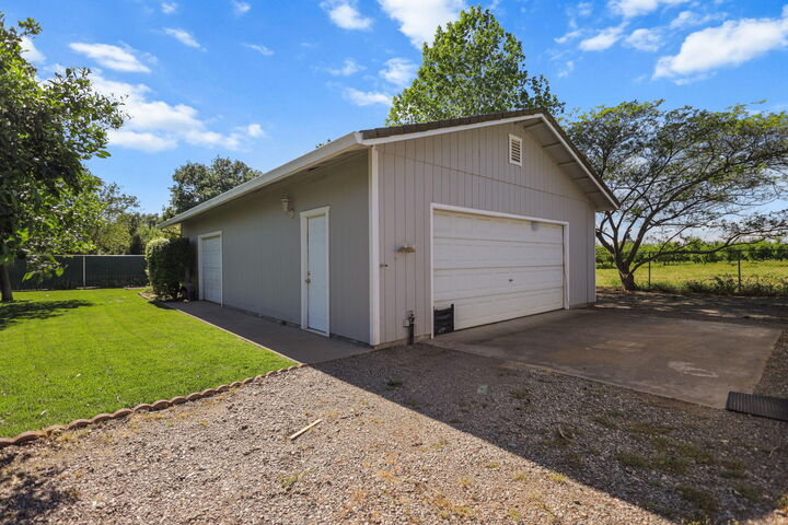 Property Photo: 23290 Hogsback Road CA 96080