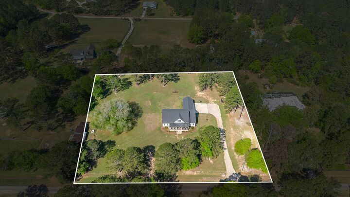 Property Photo:  14091 High Hills Circle  FL 32312 