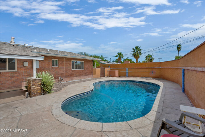 Property Photo:  4312 E Bryn Mawr Road  AZ 85711 
