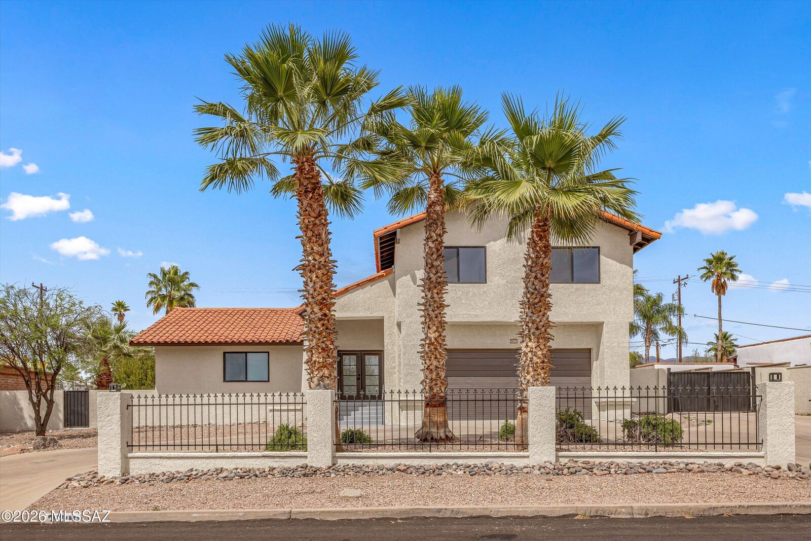 Property Photo:  3625 E Calle Alarcon  AZ 85716 