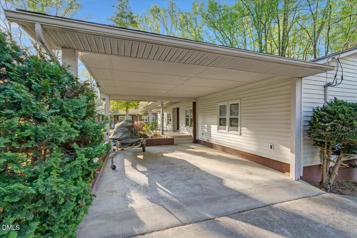 Property Photo: 1070 Cedar Cove Road NC 27537