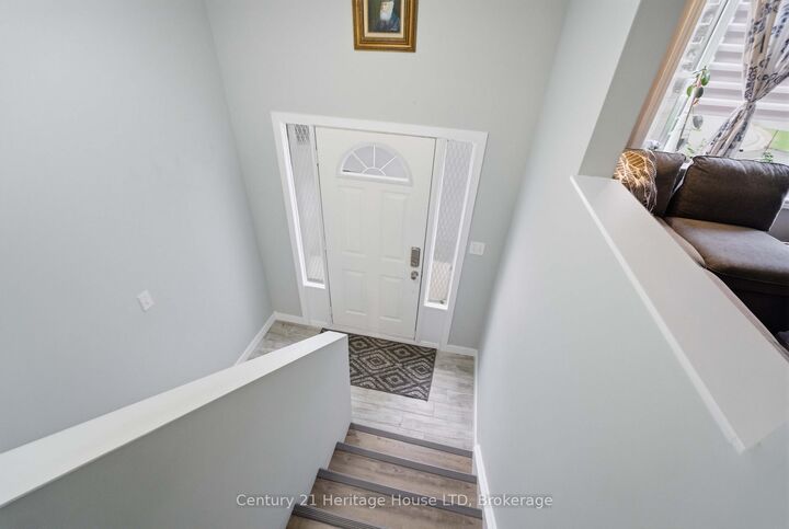 Property Photo:  21 Justina Court  ON L3C 7E4 
