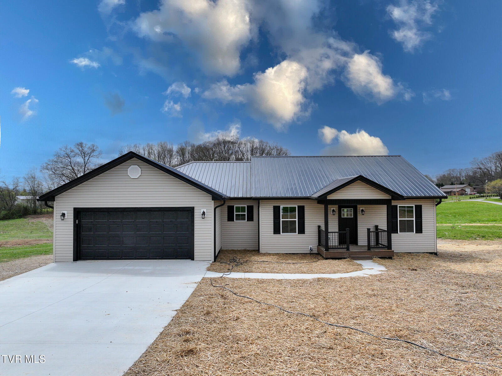 Property Photo: 410 Gibson Loop TN 37616